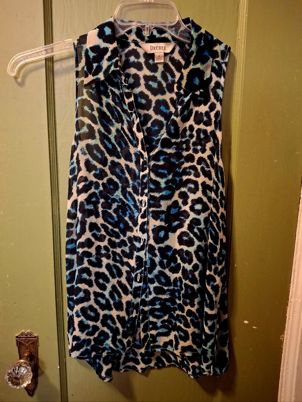 DECREE WOMENS SM TURQUOISE & BLACK ANIMAL PRINT SLEEVELESS BLOUSE EX